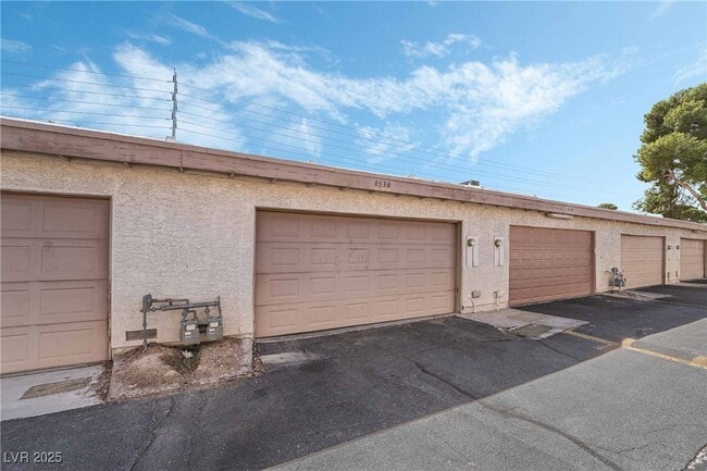 Building Photo - 4630 Bountiful Way