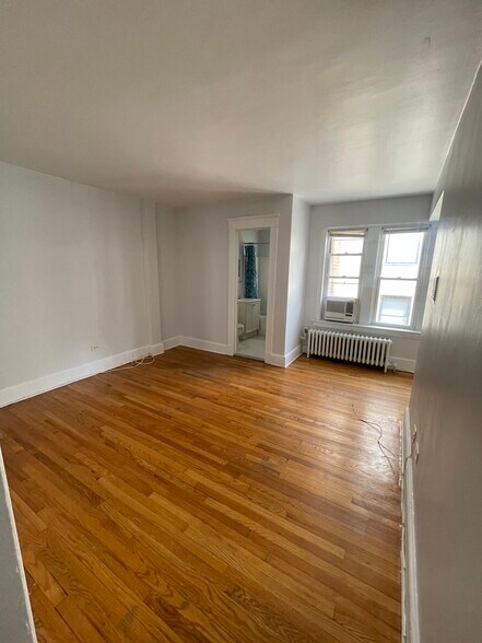 Building Photo - 53 Prospect St