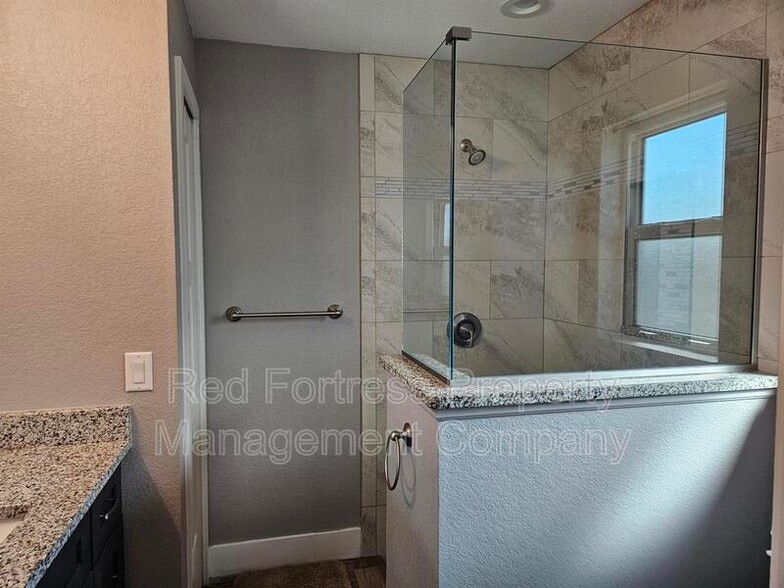 Building Photo - 26527 Angelica Rd