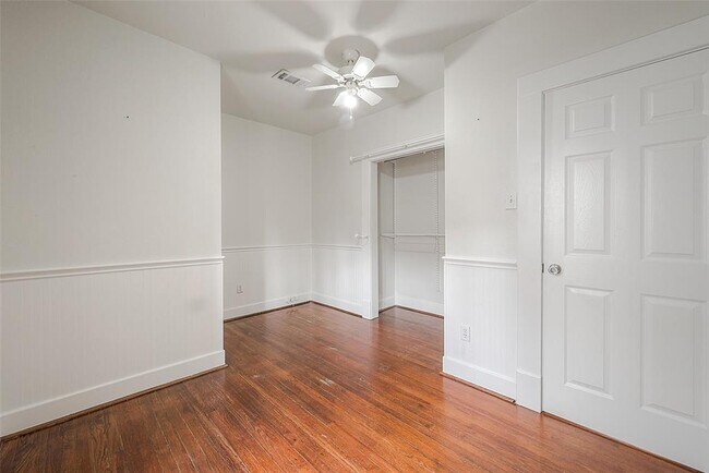 Building Photo - 701 Highland St