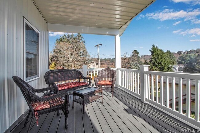 Building Photo - 3197 Elton Rd