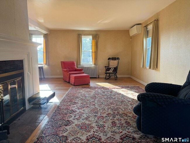 Building Photo - 15 Townline Rd