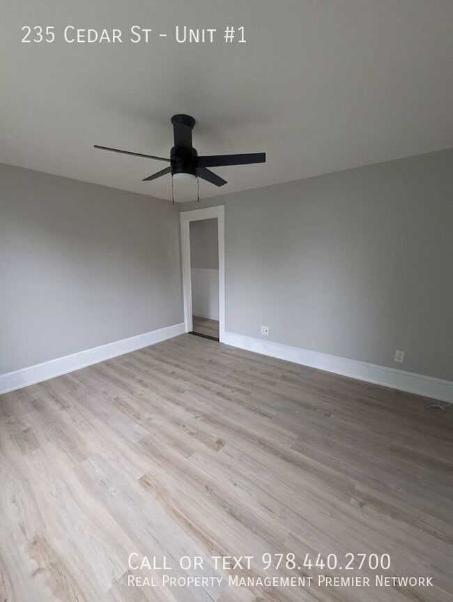 Building Photo - 235 Cedar St