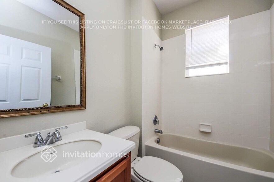 Building Photo - 1063 Hermosa Way