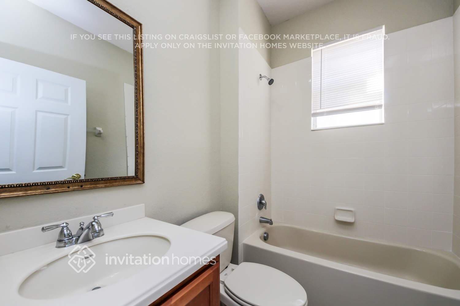 Building Photo - 1063 Hermosa Way