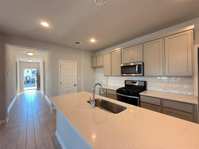 Building Photo - 2713 Brushwood Mdw