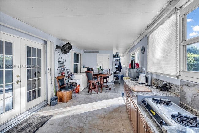 Building Photo - 3462 Harness Cir