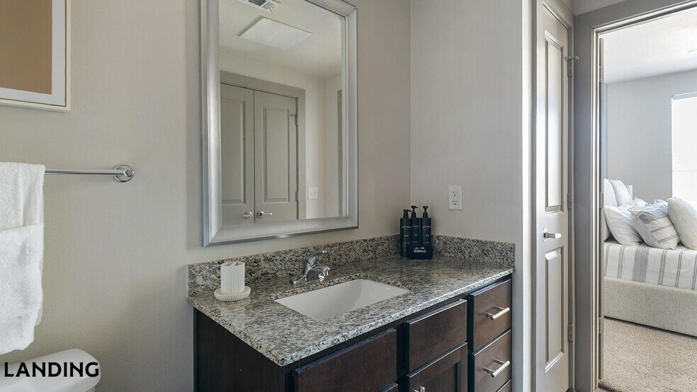 Building Photo - 4115 Louetta Rd