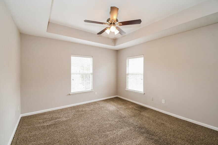 Building Photo - 3645C Creswick Cir