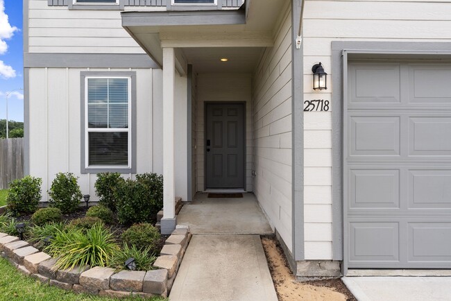Building Photo - 25718 Merino Ct