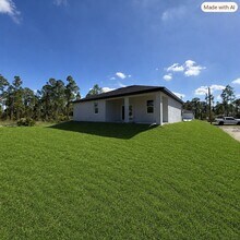 Building Photo - 1115 Cove St E