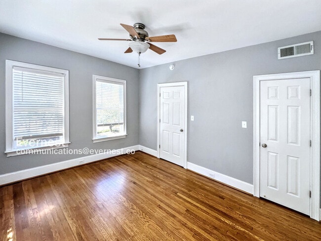 Building Photo - 2819 Highland Ave