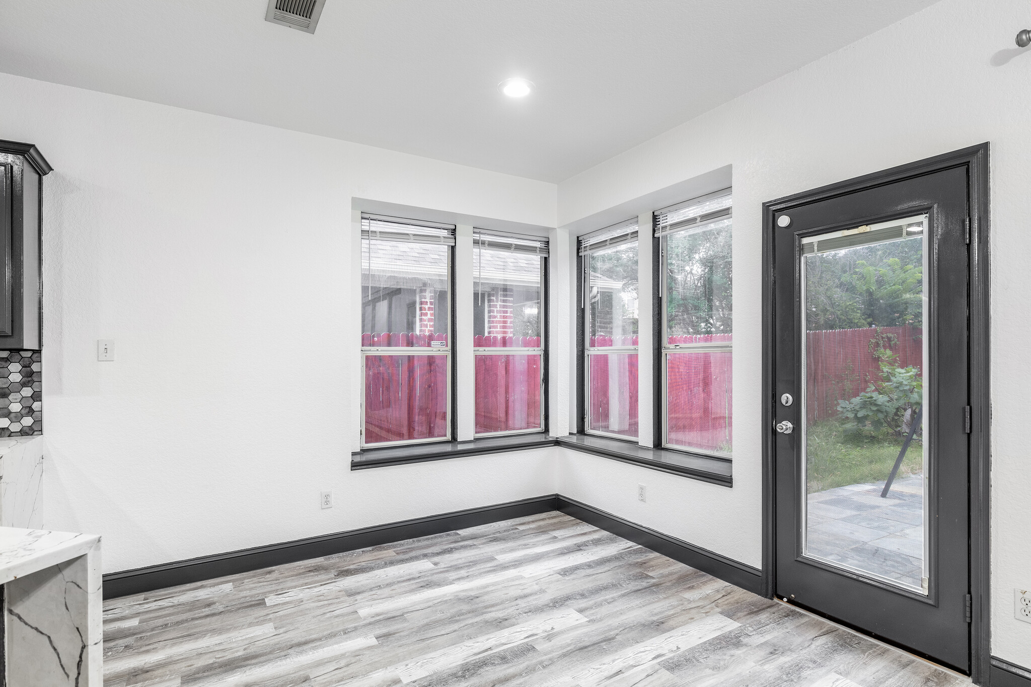 Building Photo - 1022 Shortleaf Pine Dr