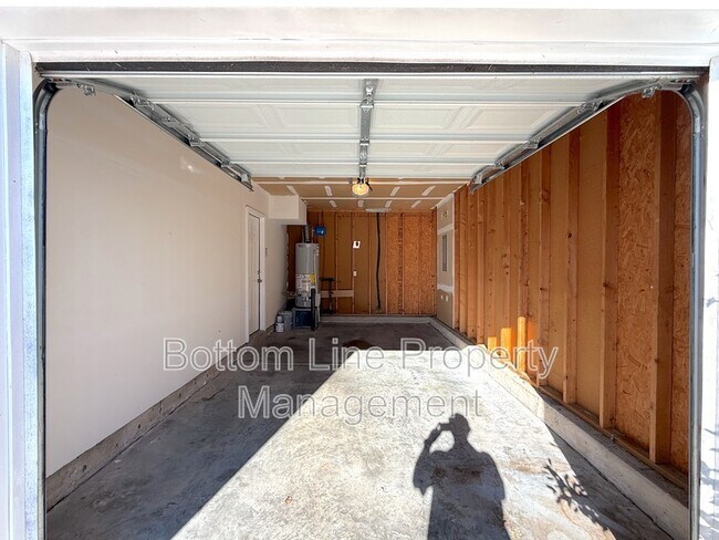 Building Photo - 8821 Cameron Spring Rd