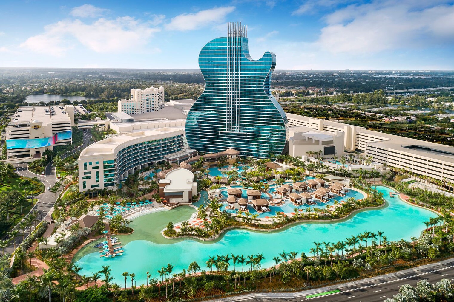 Building Photo - 310 Arthur St
