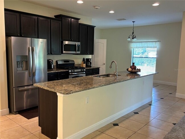 Building Photo - 174 Verde Way