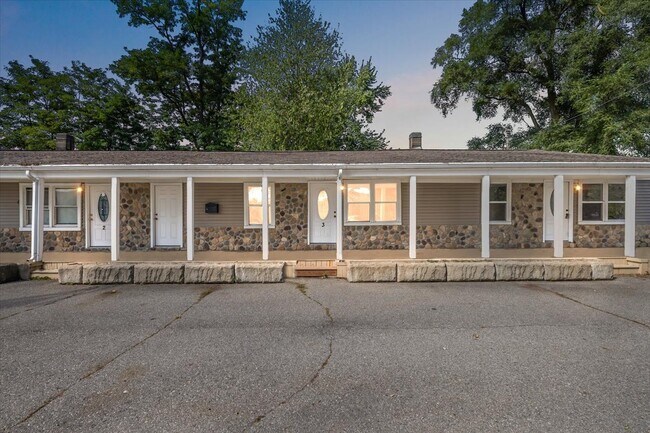 Building Photo - 5155 Girard Dr