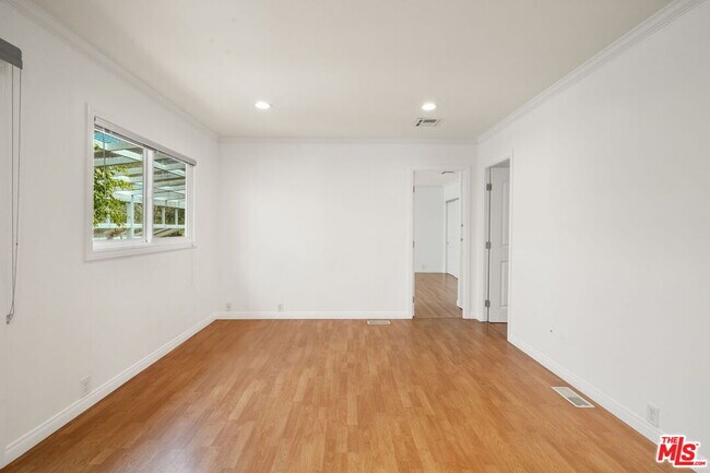 Building Photo - 29500 Heathercliff Rd