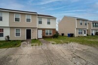 Building Photo - 2756 Peach St