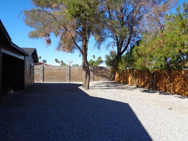 Building Photo - Gorgeous 3 bedroom house in Mesa! Totally renovated and ready to move in! Available NOW!