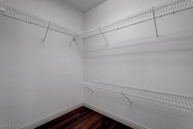 Building Photo - 9931 Rockside Ave