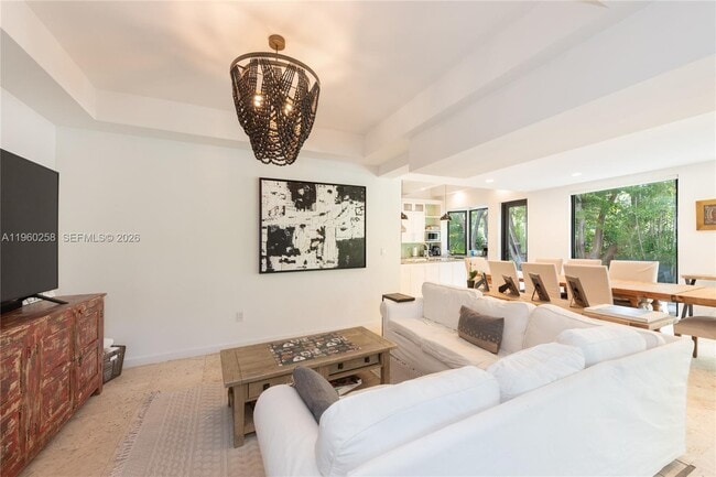 Building Photo - 650 Curtiswood Dr