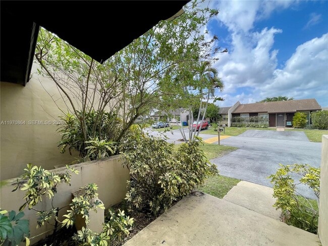 Building Photo - 11315 SW 123rd Ave