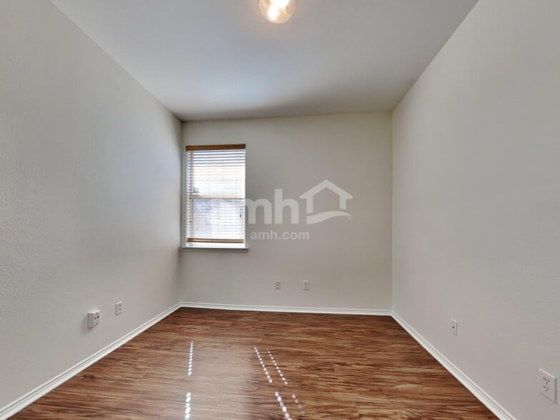 Building Photo - 13344 Dove Ranch Rd