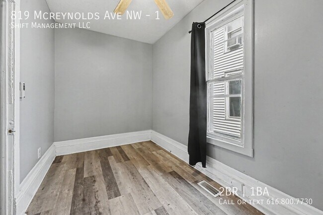 Building Photo - 819 Mc Reynolds Ave NW