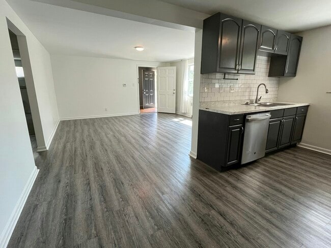 Building Photo - 3672 Brotherton Rd