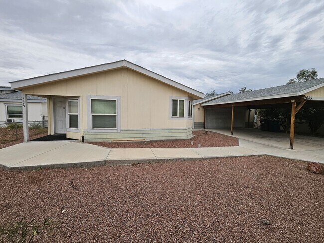Building Photo - 3 Bedroom/2 Bath Manufactured Home