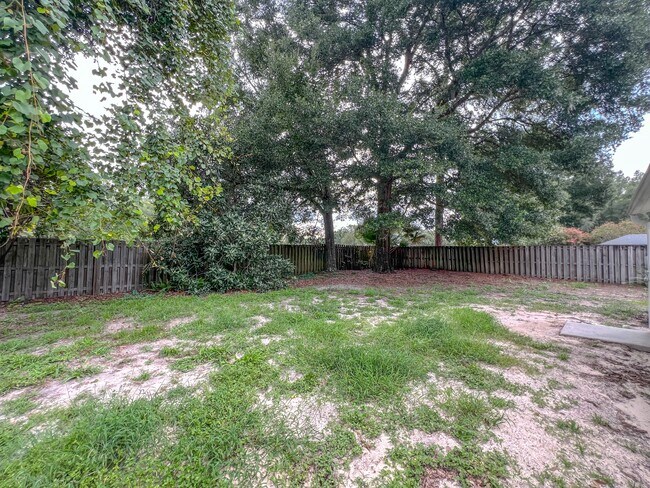 Building Photo - 8414 SW 66th Ln