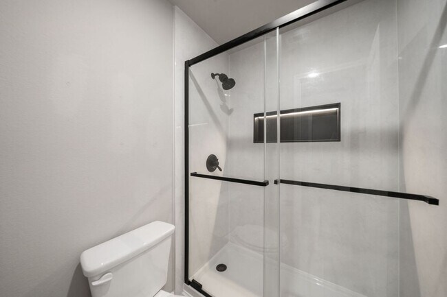 Building Photo - 6905 Etna Way