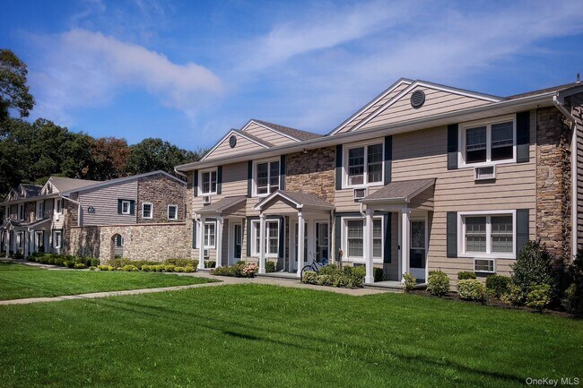 Primary Photo - 63 Island Blvd