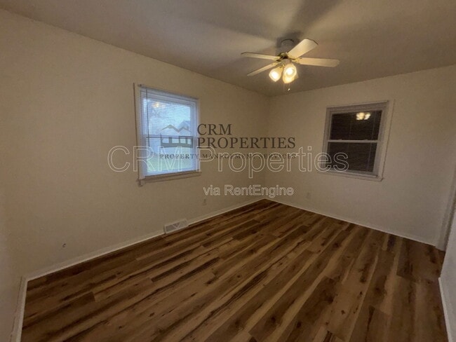 Building Photo - 811 Miami Blvd