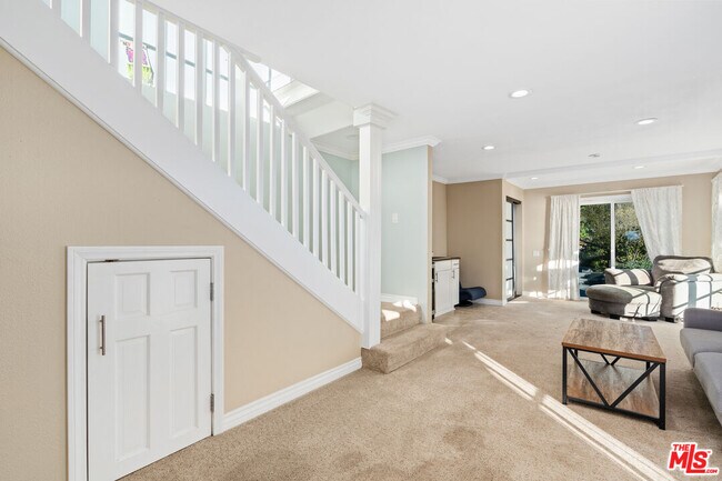 Building Photo - 9402 Houston Rd