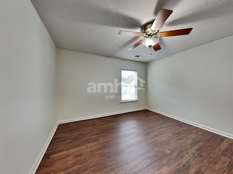 Building Photo - 7 Teton Ct