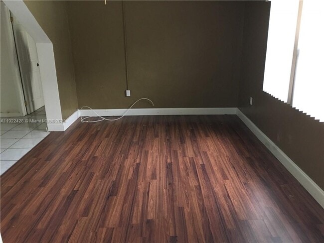 Building Photo - 3705 SW 68th Ave