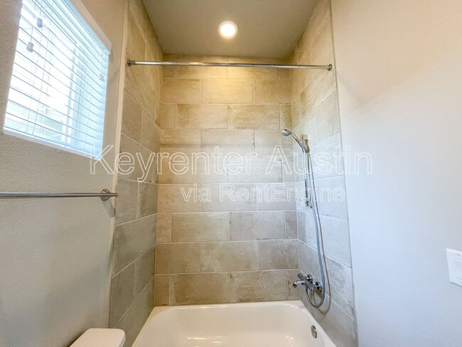 Building Photo - 6112 Seville Dr