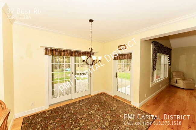 Building Photo - 37 Best Rd