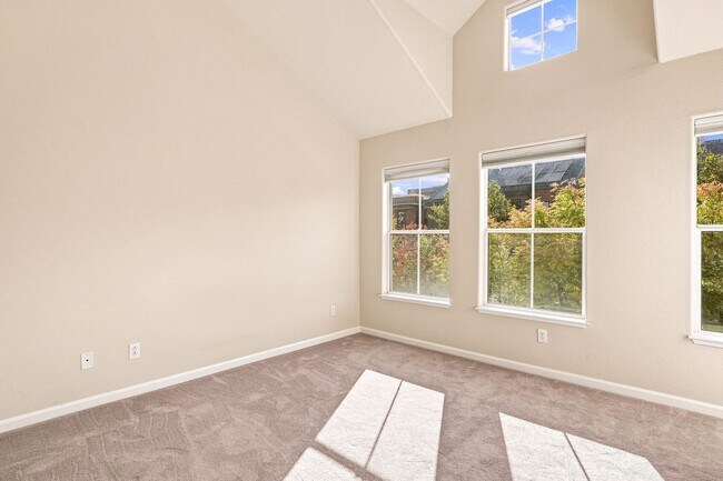Building Photo - 151 Pacchetti Way