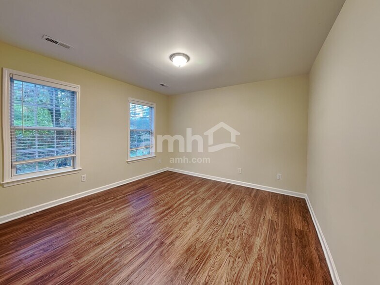 Building Photo - 110 Harper Ridge Ct