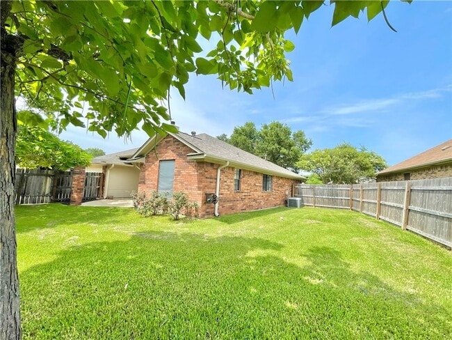 Building Photo - 4508 Kensington Rd