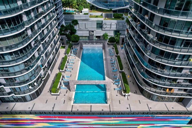 Building Photo - 45 SW 9th St