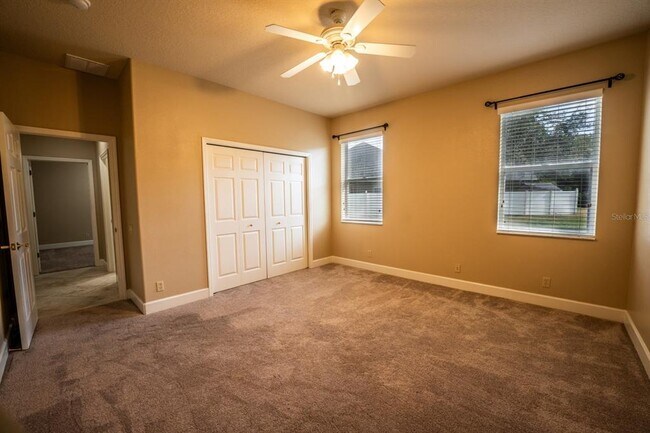 Building Photo - 3037 Lynwood Ct