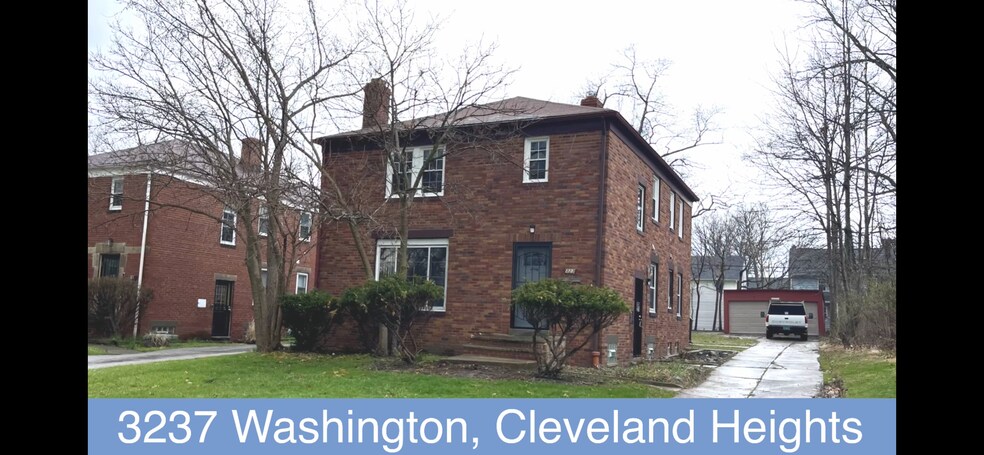 Building Photo - 3237 Washington Blvd