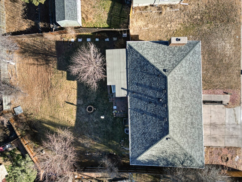 Building Photo - 4612 S Carefree Cir