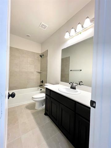 Building Photo - 521 Oleander Dr