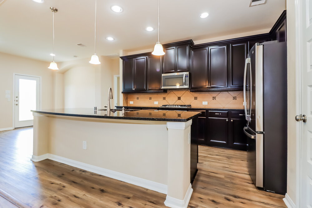 Building Photo - 6934 Jenny Lake Dr