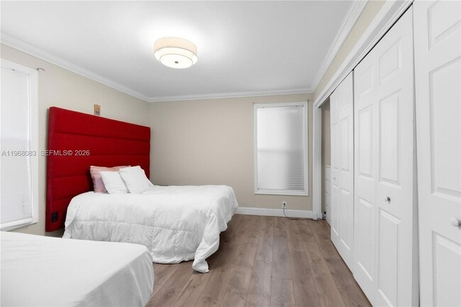 Building Photo - 5253 NW 94th Doral Pl